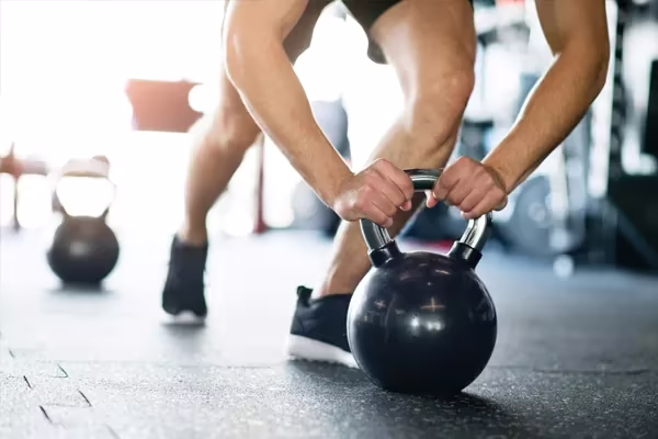 Entrenamiento de fuerza con cargas
